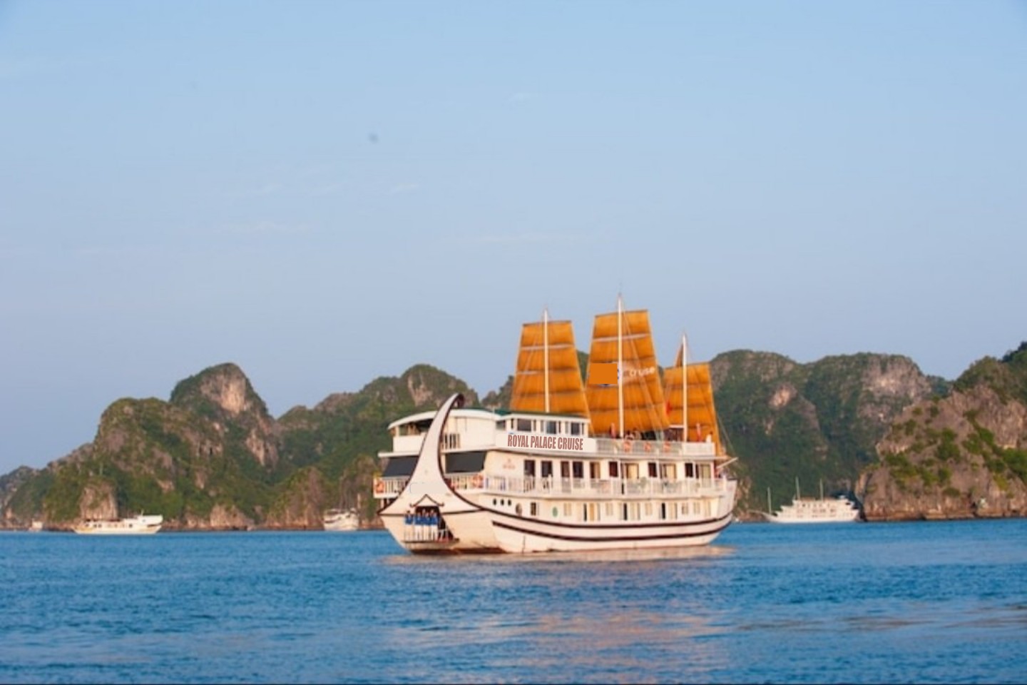 Royal Palace (Halong bay 2D/1N)