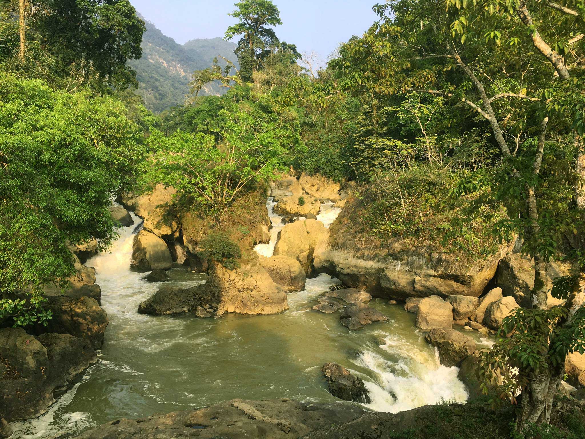 Ba Be lake waterfall