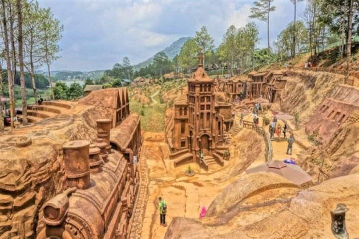 Dalat clay Houses