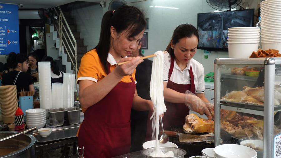 pho ga soup in vietnam
